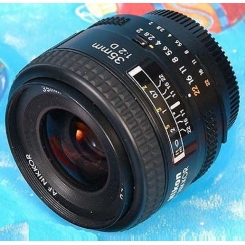 Nikon 35mm f/2D AF Nikkor -  2