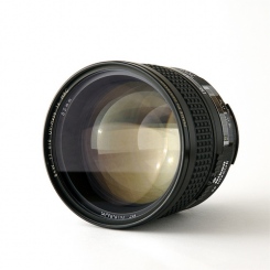 Nikon 85mm f/1.4D AF Nikkor -  4