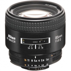 Nikon 85mm f/1.8D AF Nikkor -  3