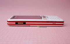 Sony Ericsson C510 Energetic Red