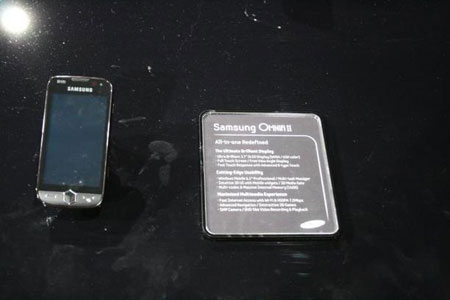 Samsung Omnia II  Samsung OmniaPRO - 