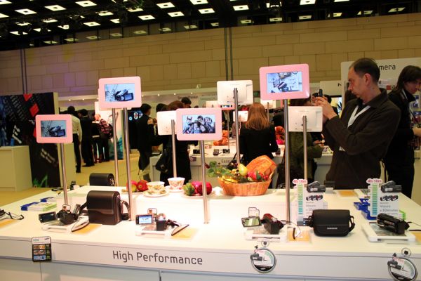 NX10, EX1, WB2000  U20