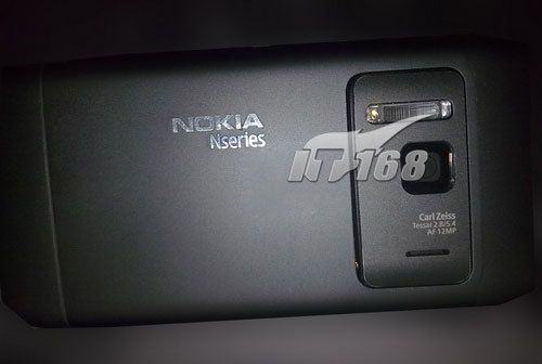 Nokia N8