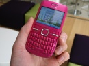   Nokia C3  C6