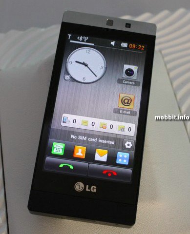 LG Mini GD880