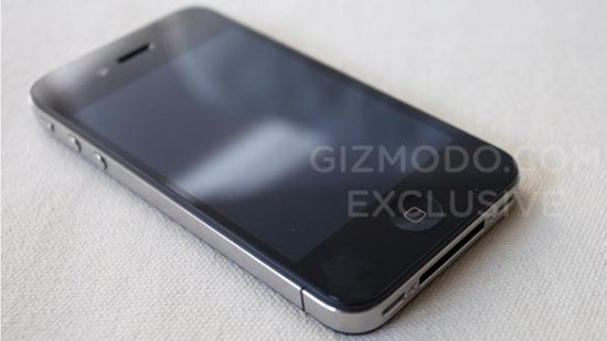  iPhone 4G 
Gizmodo