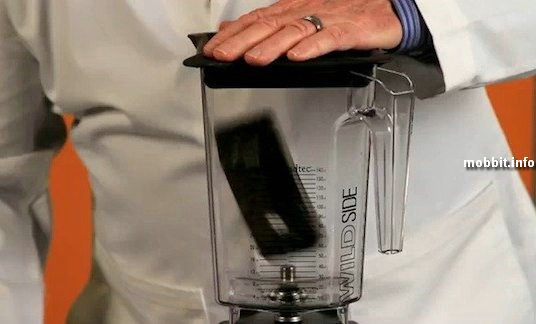 iPhone 4: Will it Blend