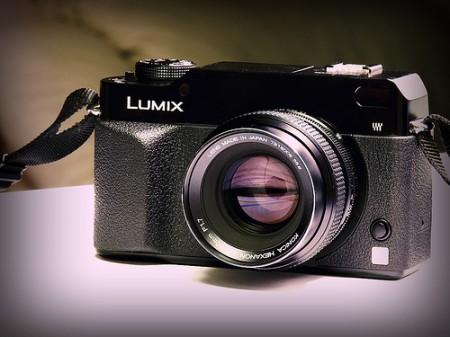 Lumix L1