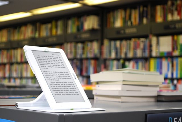    7'' Android- - Cydle M7 Mini Pad (4
)