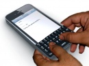 :  QWERTY   iPhone 4