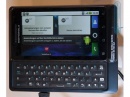   Motorola Milestone 2  Defy