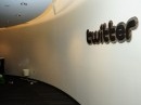  Twitter
