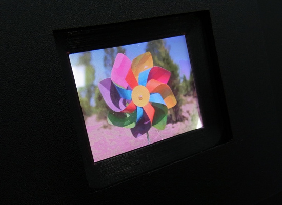 MEMS   Hitachi Displays