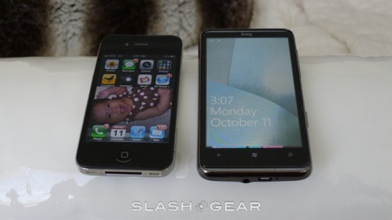 iPhone 4  HTC HD7