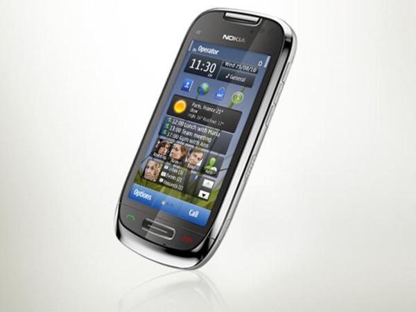  Nokia C7   Symbian^3