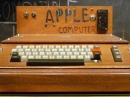   Apple     200  