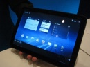 Motorola Xoom   iPad