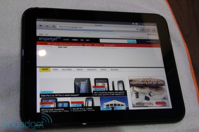 HP TouchPad -   (17 )