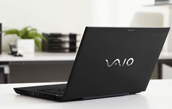   Sony VAIO S (15 )