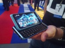     Nokia E7
