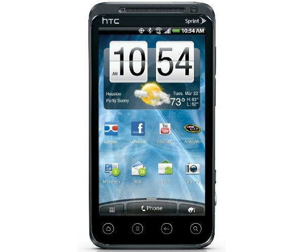 CTIA 2011:  - HTC EVO 3D