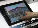     iPad  iPhone  3D- 