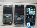  Nokia E6-00, E71, E72   