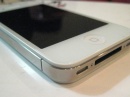       iPhone 4