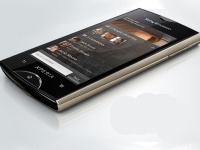   Sony Ericsson Xperia ray  15 