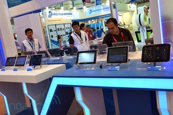 Intel  Honeycomb-    Oak Trail