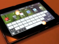     iPad   PlayBook    Android