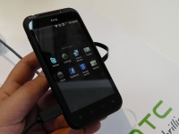 HTC Stunning    HTC Incredible S  NFC-