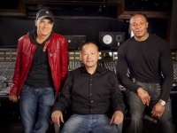 HTC     Enamor  Rhyme