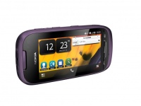 Nokia 701  Nokia C7-00:   ?