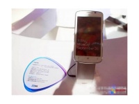 ZTE Tania    ZTE   Windows Phone Mango 
