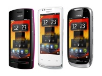 Nokia 600, 700  701   Symbian Belle   