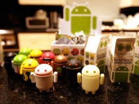  Android Market    500 000 