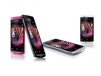 Android 4.0  Sony Ericsson Xperia 2011   