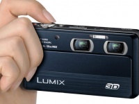  Panasonic  Lumix DMC-3D1