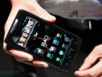 Amazon  Motorola DROID RAZR  111,11 ,     