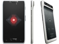 Motorola DROID RAZR   
