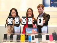    Samsung  2011       300  