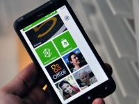 Microsoft: Windows Phone Tango   ,  Apollo     2012 