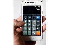  Samsung Galaxy S3   iPhone 4S    3D