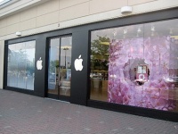  Apple Store  Scottsdale Quarter:  