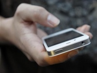  iPhone 4S         iPhone 4