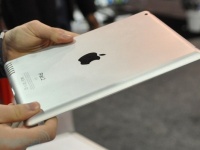   CES 2012   iPad 3