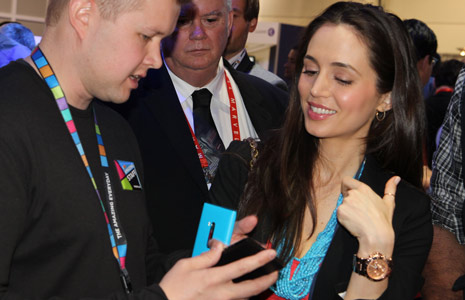 Eliza Dushku Nokia Lumia 900 