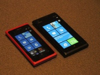 Nokia Lumia 900  Nokia Lumia 800