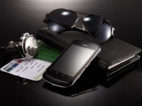 Gigabyte GSmart G1345:   Android-